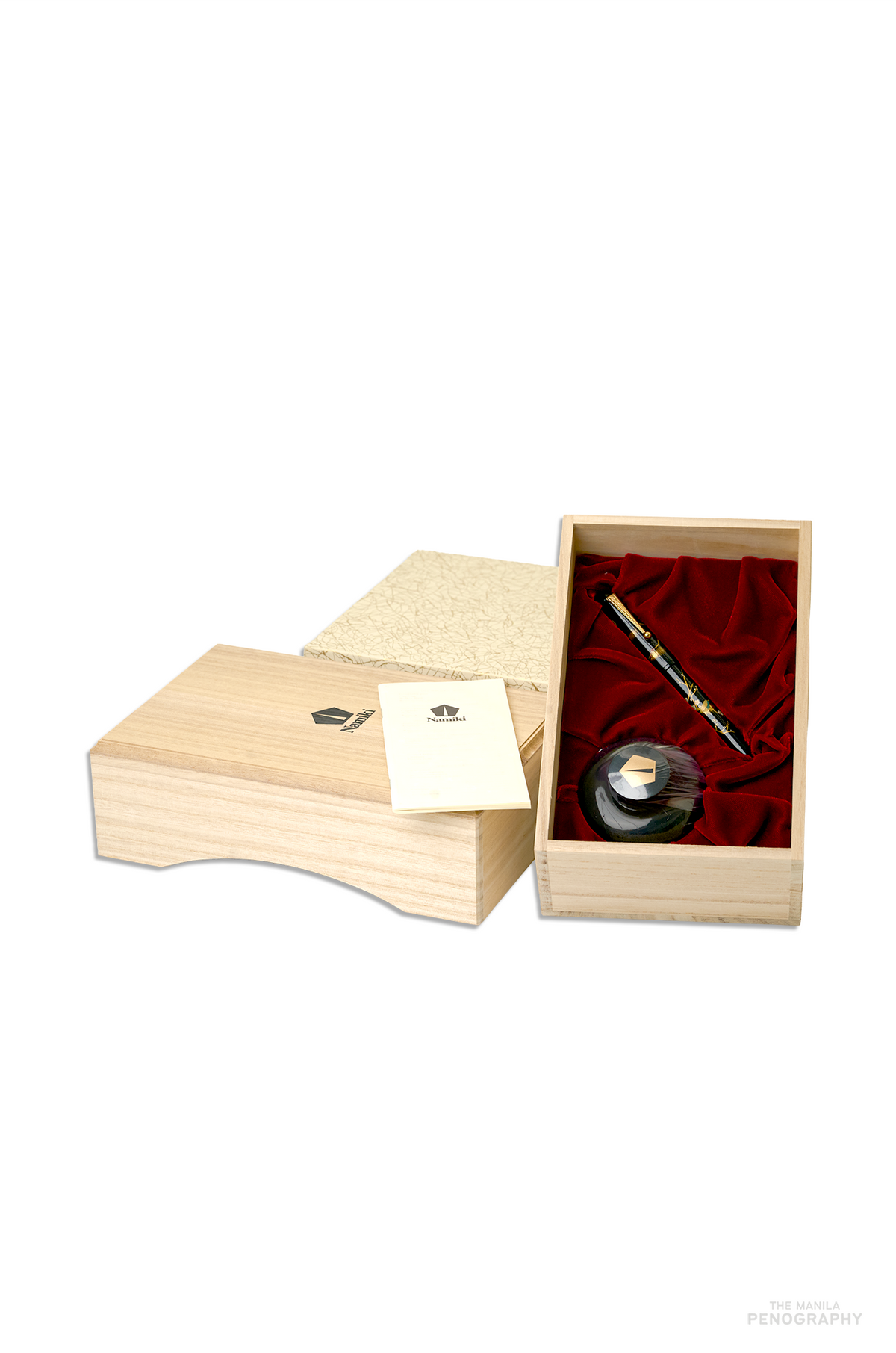 Namiki Yukari Apricot Tree and Warbler