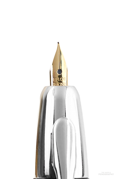 Pilot Vanishing Point Black Platinum Trim