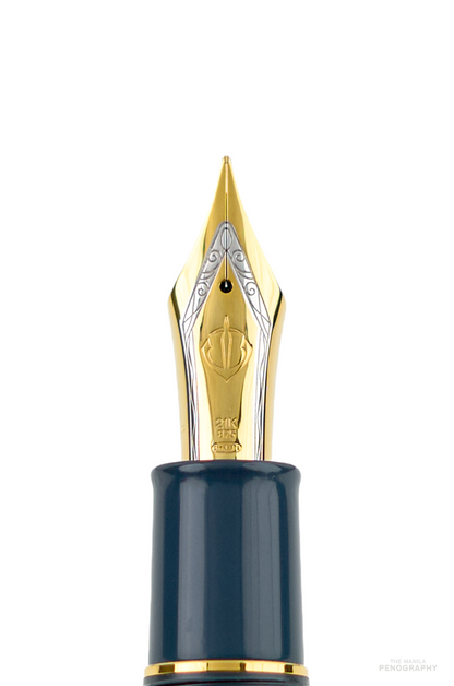 Sailor King of Pen Kaga Urushi Slate Blue