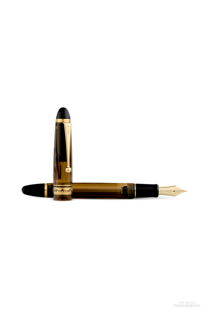 Pilot Custom 823 Amber