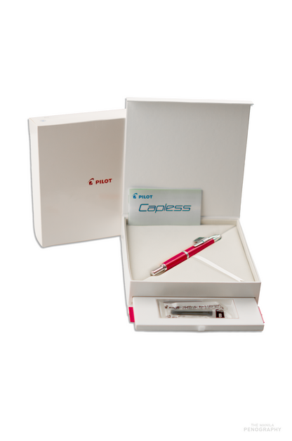 Pilot Vanishing Point Limited Edition Red Coral (2022)