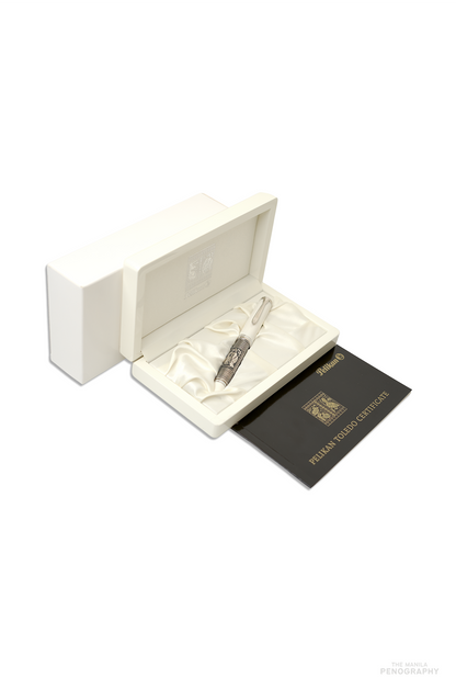 Pelikan M910 White Toledo